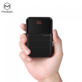 Mcdodo MC-585 Moon Series 10000mAh Mini Digital Display Polymer Power Bank · 10000mAh 